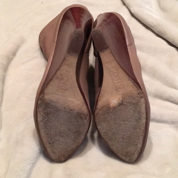 Michael Kors Bootie - Picture 3 of 6